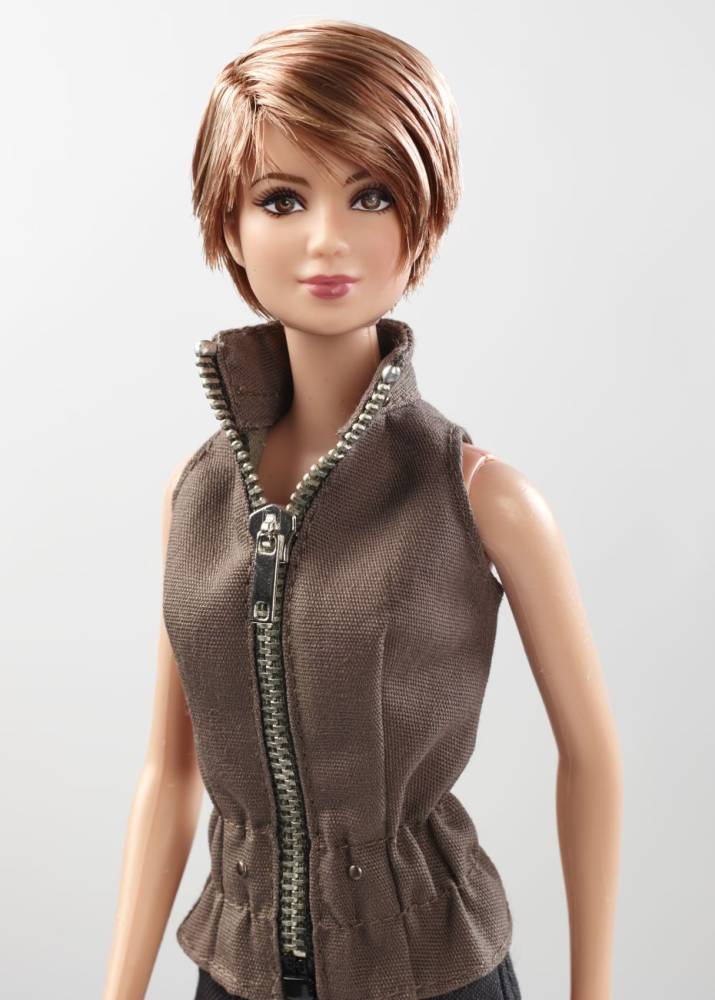 barbie collector divergent tris doll
